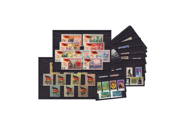 Briefmarken DDR 36 komplette Ausgaben auf 25 Steckkarten gestempelt